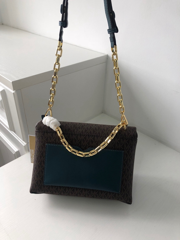 マイケルコースバッグ正面デザイン